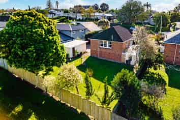 30 Weybridge Crescent, Glen Innes