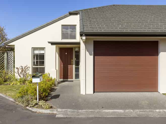 41 Lakeridge Close, Rangatira Park