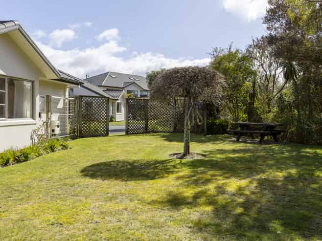 41 Lakeridge Close, Rangatira Park