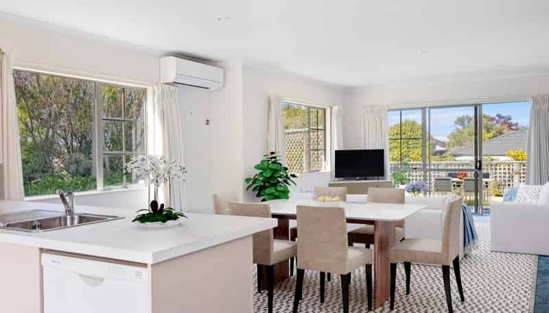 41 Lakeridge Close, Rangatira Park