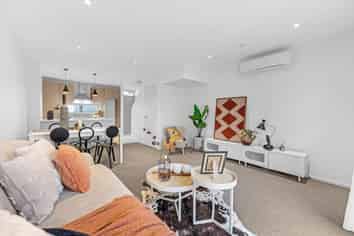 5/2B Walsall Street, Avondale
