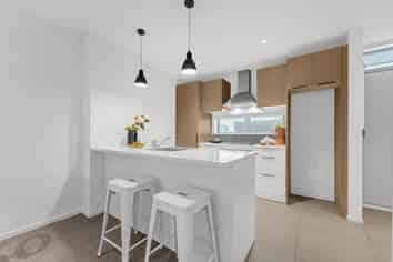 5/2B Walsall Street, Avondale
