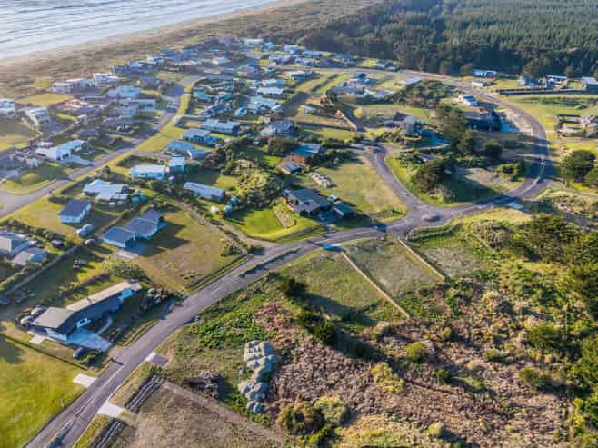 184 Park Avenue, WAITARERE BEACH