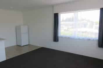 8/8 Edgecumbe Street, Whitiora