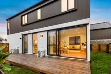 55 Puwha Street, Massey