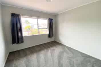108 Commercial Street, Takaka