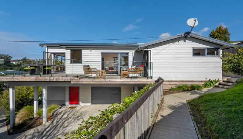 22 Maori Hut Road, Red Beach