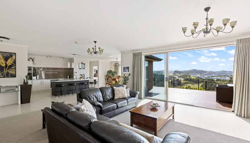 19B Kowhai Road, Wainui