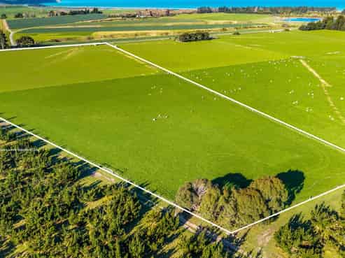 156 Webbs Road, Amberley