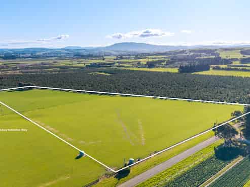 156 Webbs Road, Amberley