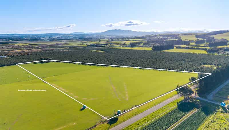 156 Webbs Road, Amberley