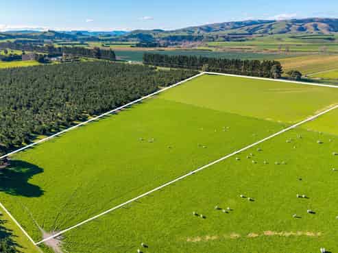 156 Webbs Road, Amberley