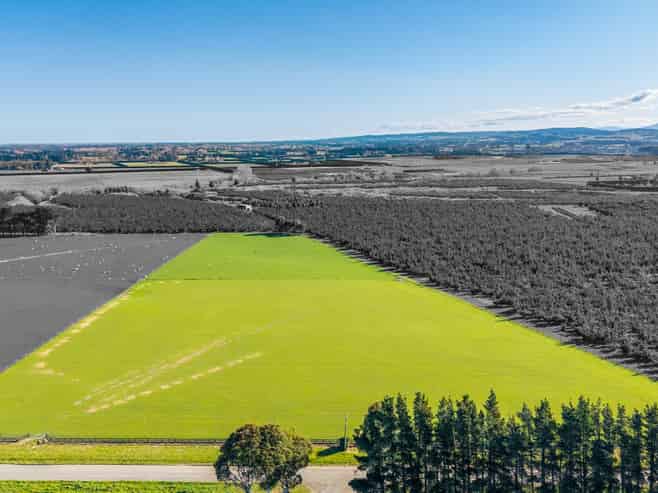 156 Webbs Road, Amberley