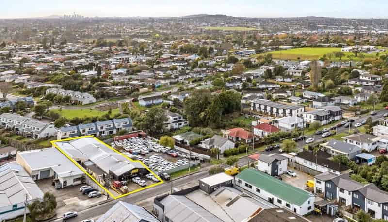 40 Cartwright Road, Kelston