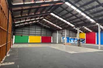 3 Bay Workshop in Porirua 