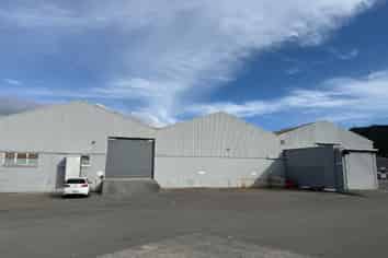 3 Bay Workshop in Porirua 