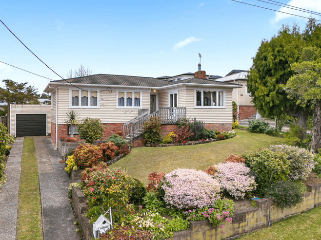 5 Valron Road, Te Atatu South