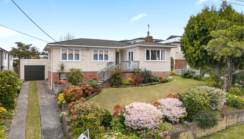 5 Valron Road, Te Atatu South