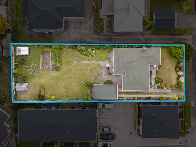 5 Valron Road, Te Atatu South