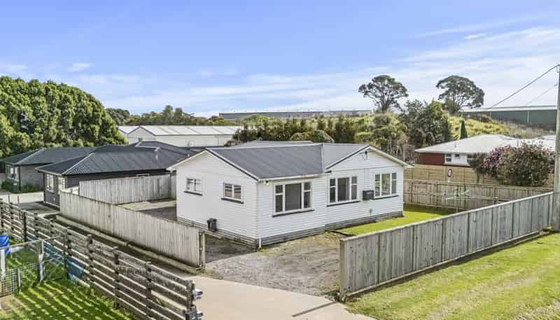 44 Egmont Road, Waiwhakaiho