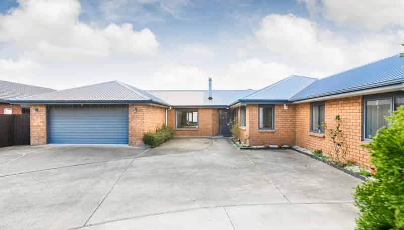 155 Schnell Drive, Kelvin Grove