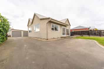22 Craigie Avenue, Parkside