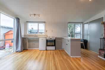22 Craigie Avenue, Parkside