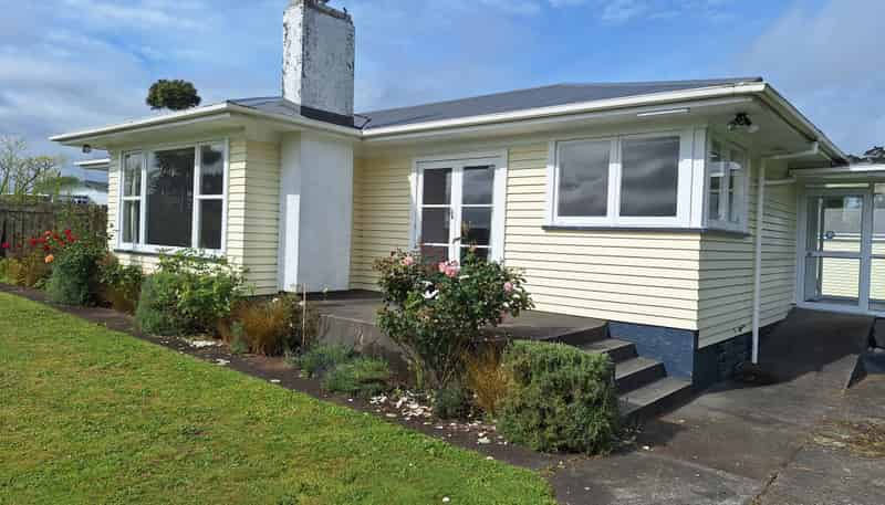 127 Swansea Road, Stratford