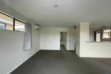 7/16 John Bracken Way, Beach Haven