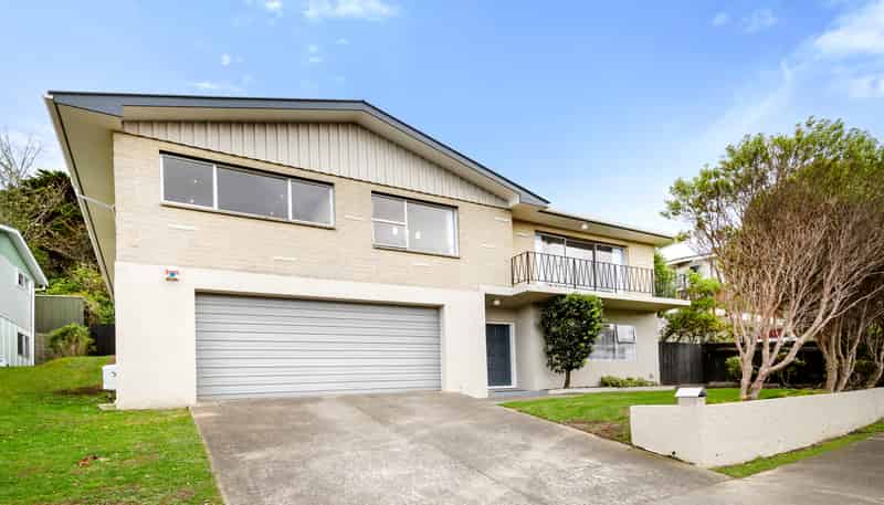 11 Camellia Terrace, Maungaraki