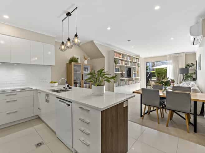 39 Rangihina Road, Hobsonville