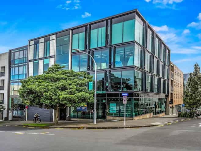 CORNERSTONE GREY LYNN INVESTMENT
