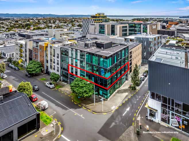 CORNERSTONE GREY LYNN INVESTMENT
