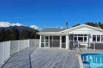 213 Upper Timaru Road, Pitone