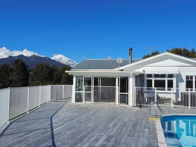 213 Upper Timaru Road, Pitone
