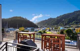 3/15 Wellington Street, Picton