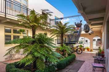3/15 Wellington Street, Picton