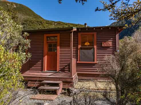 13 Sunshine Terrace, Arthur's Pass