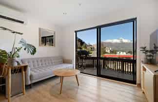 31A/135 Hallenstein Street, Queenstown