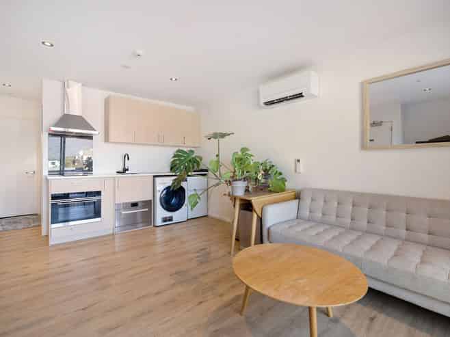 31A/135 Hallenstein Street, Queenstown