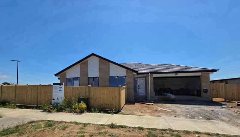 10 BOOKER DRIVE, Tuakau