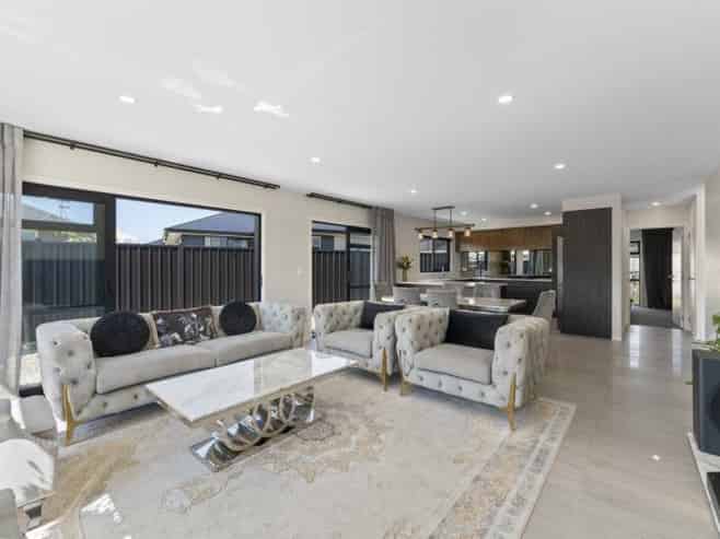 32 Tawhai Crescent, Wharewaka