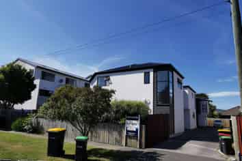70A Burke Street, Addington