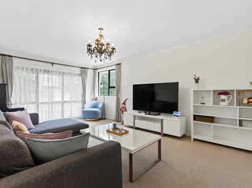 1/50 Vivian Wilson Drive, Eastern Beach