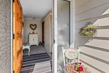 24 Coverdale Street, Onekawa