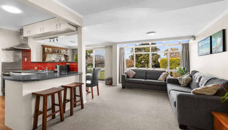 24 Coverdale Street, Onekawa