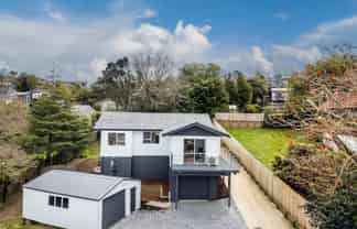 10 Tableau Place, Totara Vale