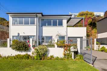 6 McCormacks Bay Road, Mount Pleasant