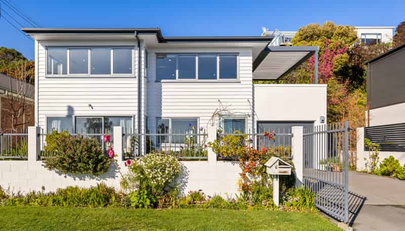6 McCormacks Bay Road, Mount Pleasant