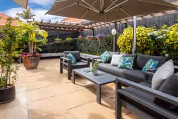 15 Gillett Place, Botany Downs